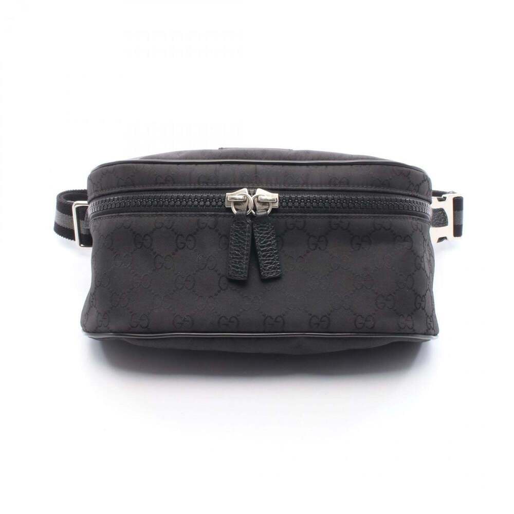 GUCCI Black Leather Fanny Pack